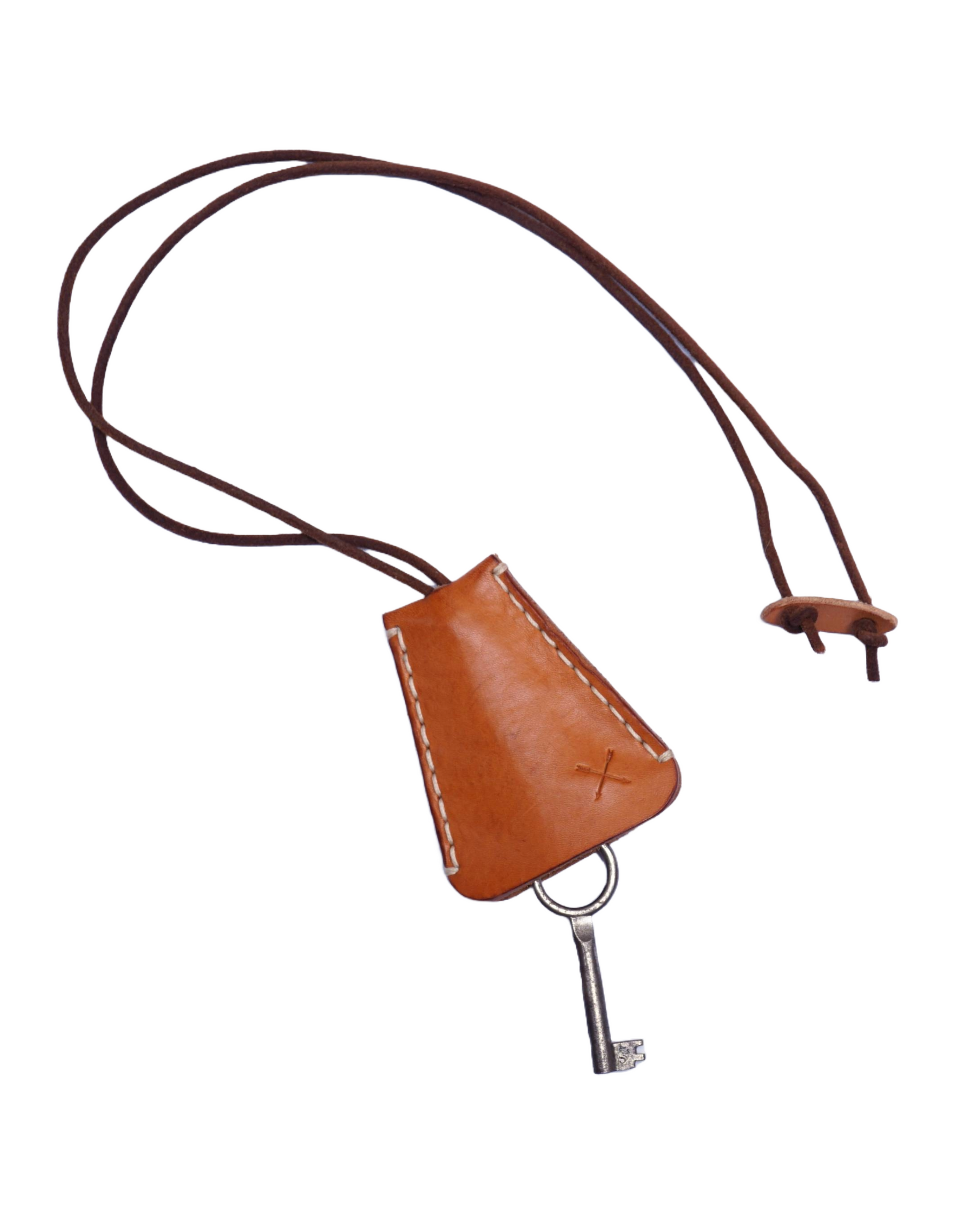 NECKLACE KEYCHAIN